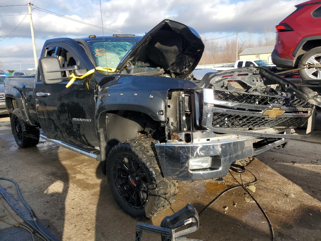 2011 Chevrolet Silverado VIN 1GC2KXCG1BZ449321 Copart auction photo, front end / side damage thumbnail 4