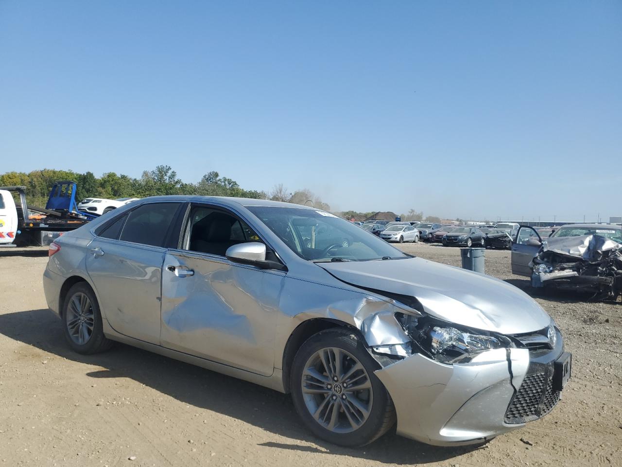 2015 Toyota Camry VIN 4T1BF1FK0FU904661 Copart auction photo, front end / side damage thumbnail 4