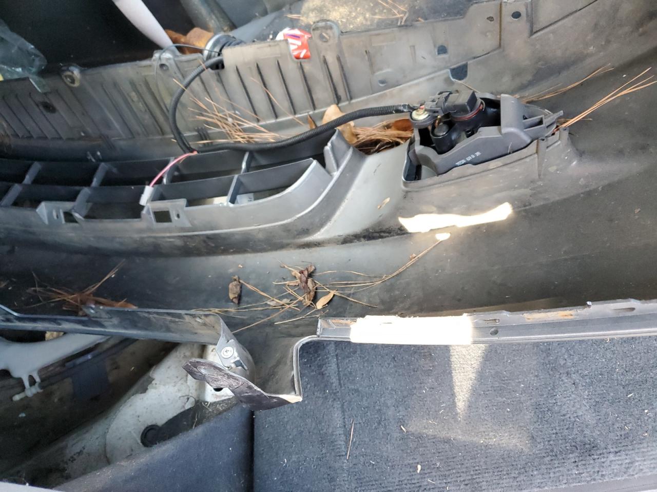 2004 Honda Civic VIN 2HGES163X4H536190 Copart auction photo, front end damage thumbnail 12