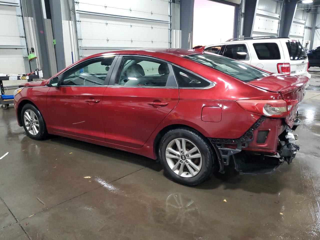 2016 Hyundai Sonata VIN 5NPE24AF5GH317523 Copart auction photo, rear end / front end damage thumbnail 2