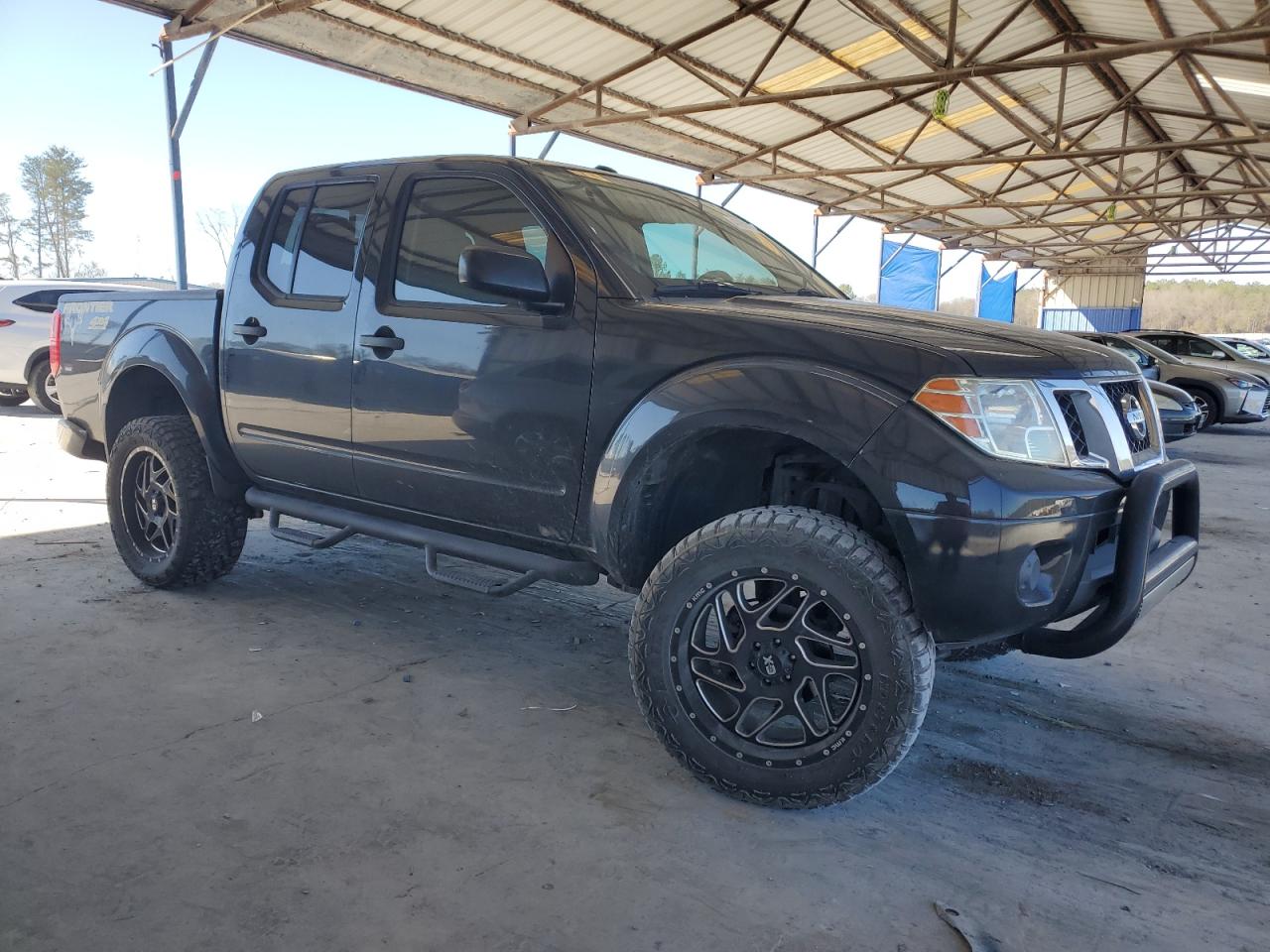 2018 Nissan Navara (Frontier) VIN 1N6AD0EV5JN735426 Copart auction photo, rear end / minor dent/scratches damage thumbnail 4