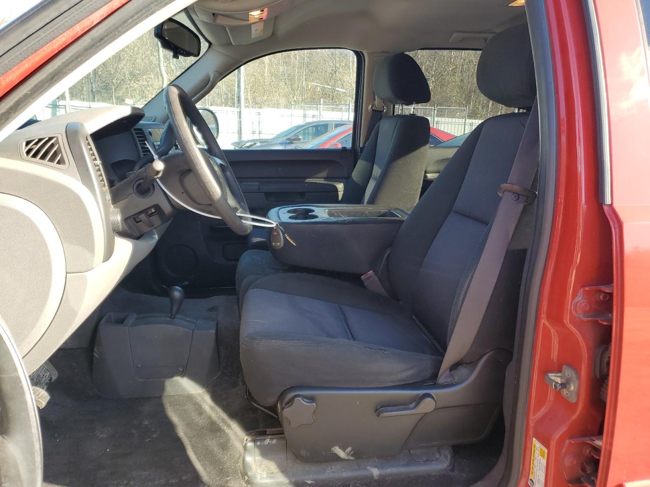 2010 GMC Sierra VIN 3GTRKUEA9AG163124 Copart auction photo, side / rear end damage thumbnail 7