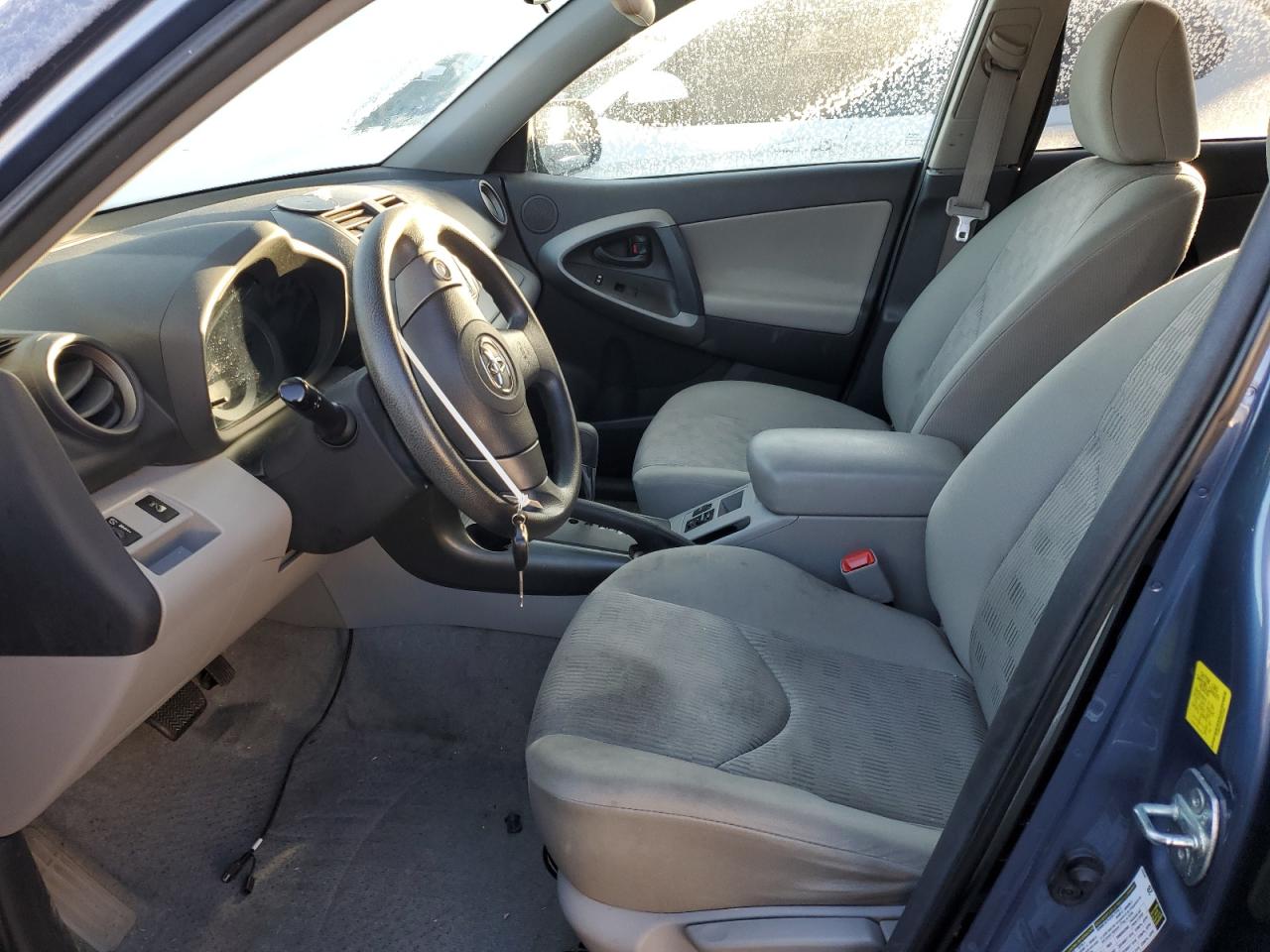 2010 Toyota RAV 4 VIN 2T3BK4DV8AW025452 Copart auction photo, front end damage thumbnail 7