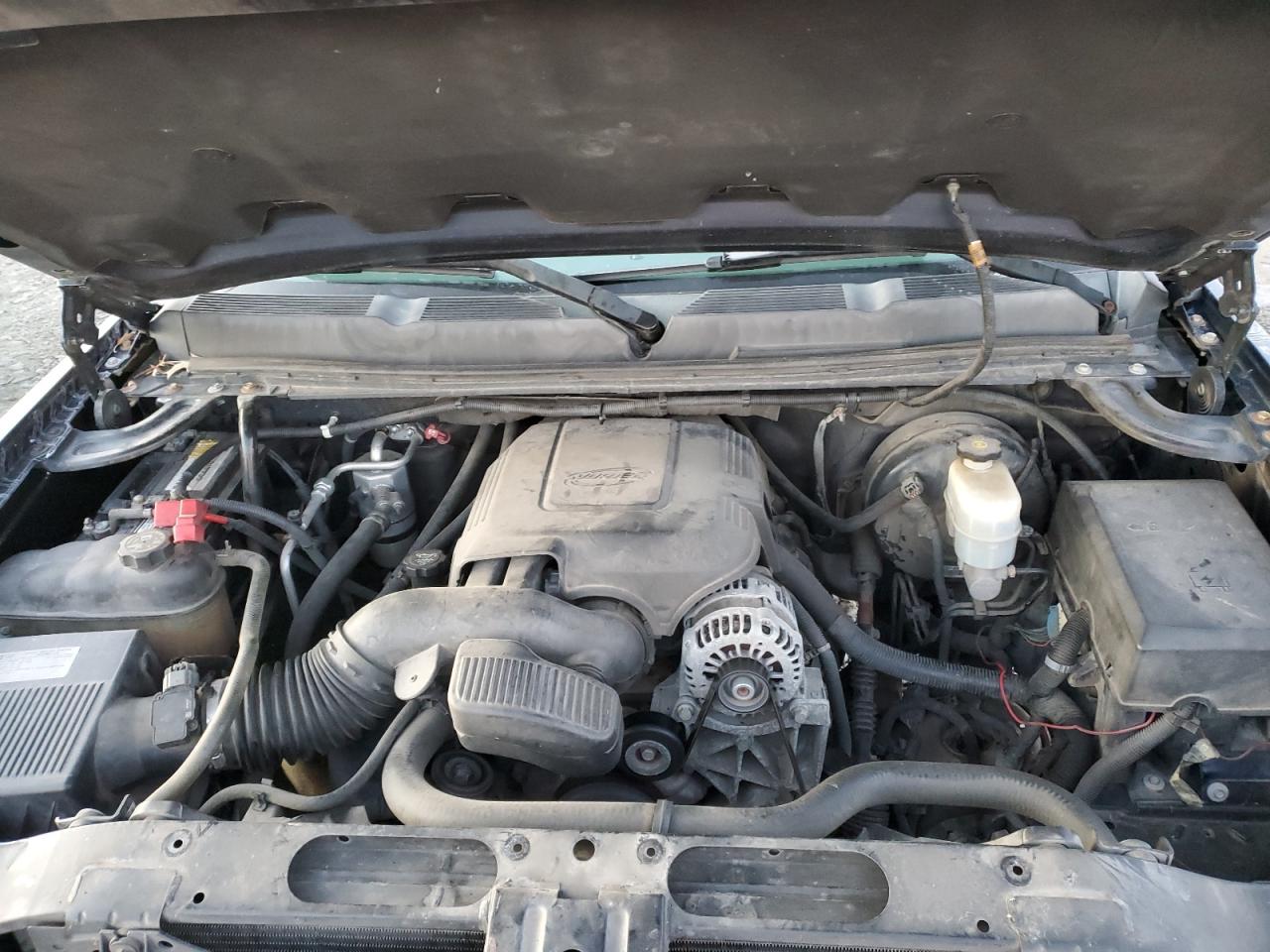 2010 Chevrolet Silverado VIN 1GCSKREA1AZ251583 Copart auction photo, front end damage thumbnail 11