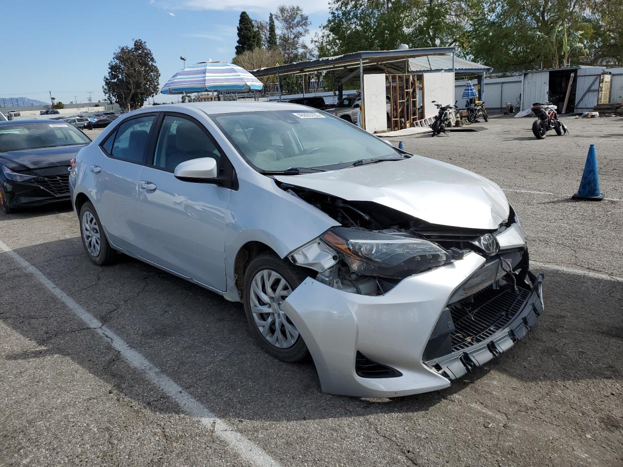 2019 Toyota Corolla VIN 2T1BURHE2KC152078 Copart auction photo, front end / minor dent/scratches damage thumbnail 4