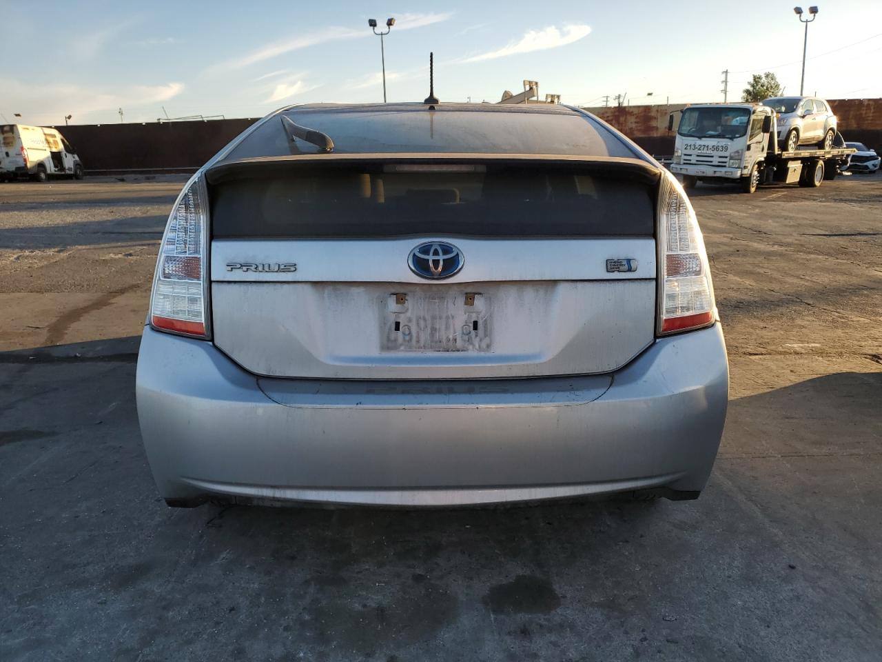 2011 Toyota Prius VIN JTDKN3DU6B1368429 Copart auction photo, minor dent/scratches damage thumbnail 6