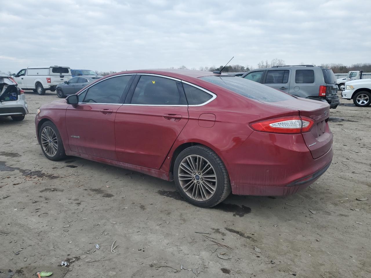 2013 Ford Fusion VIN 3FA6P0LU0DR187501 Copart auction photo, minor dent/scratches damage thumbnail 2