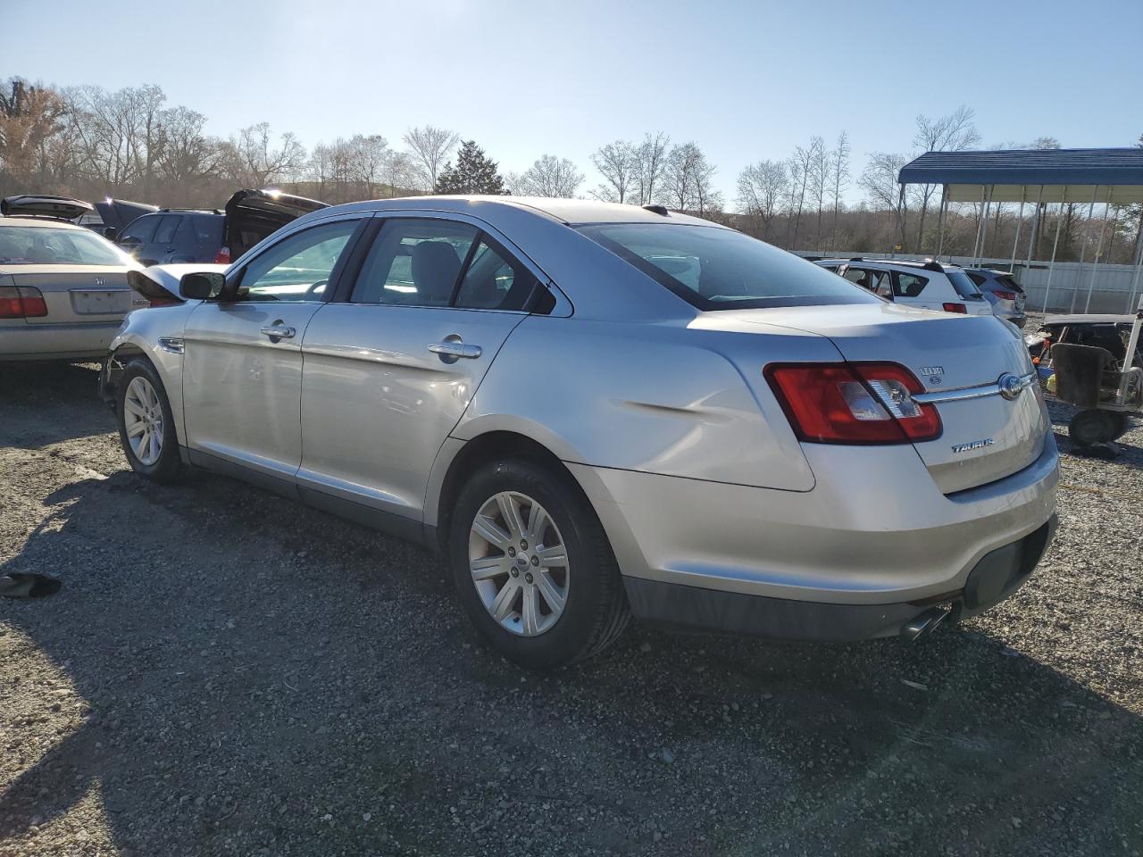 2010 Ford Taurus VIN 1FAHP2DW6AG111918 Copart auction photo, front end damage thumbnail 2
