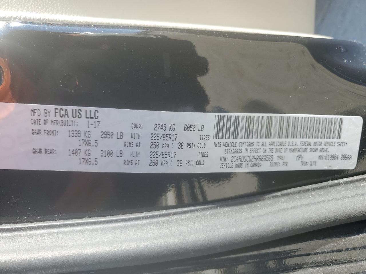 2017 Dodge Caravan VIN 2C4RDGCG2HR666565 Copart auction photo, side / front end damage thumbnail 13