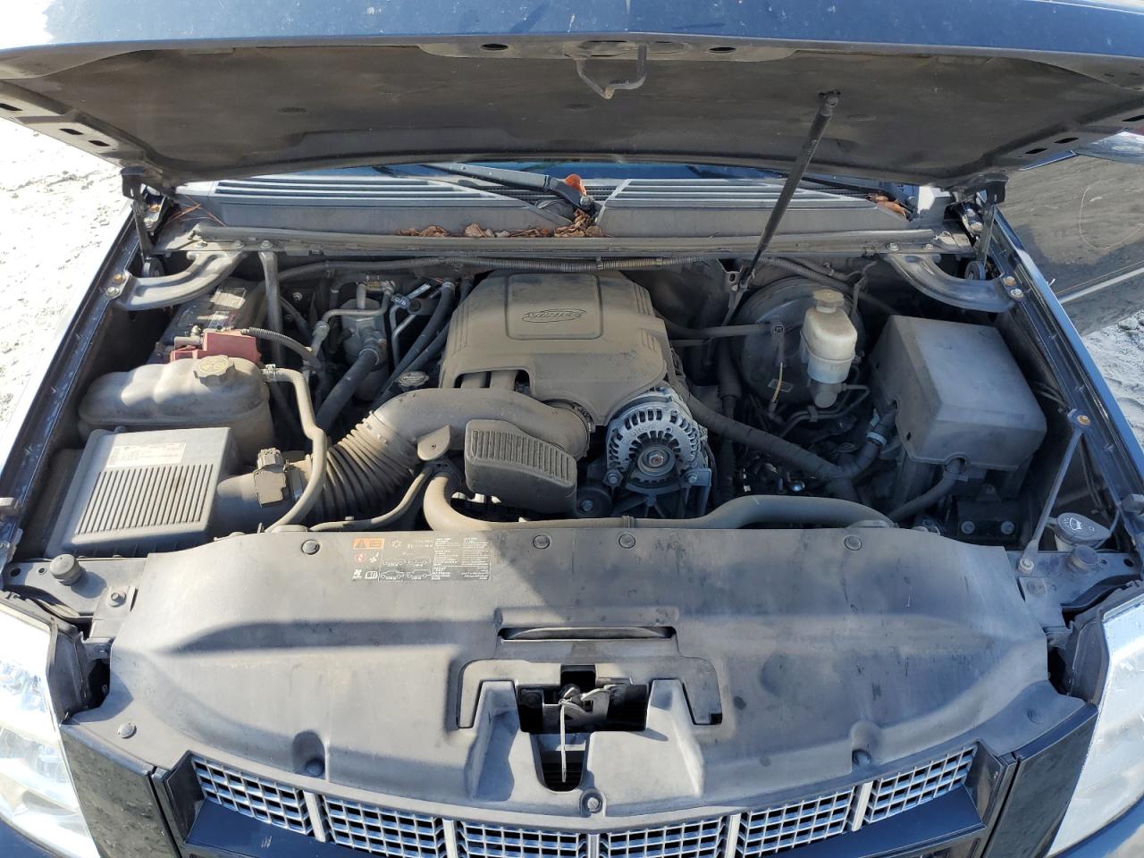 2013 Cadillac Escalade VIN 1GYS3JEF4DR371984 Copart auction photo, rear end / minor dent/scratches damage thumbnail 12