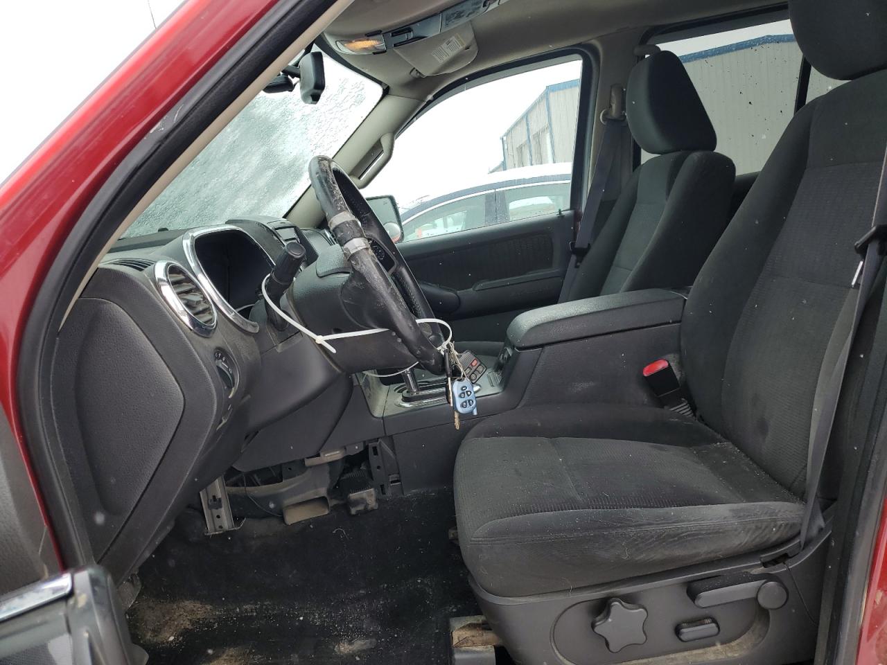 2009 Ford Explorer VIN 1FMEU73E69UA16277 Copart auction photo, front end damage thumbnail 7