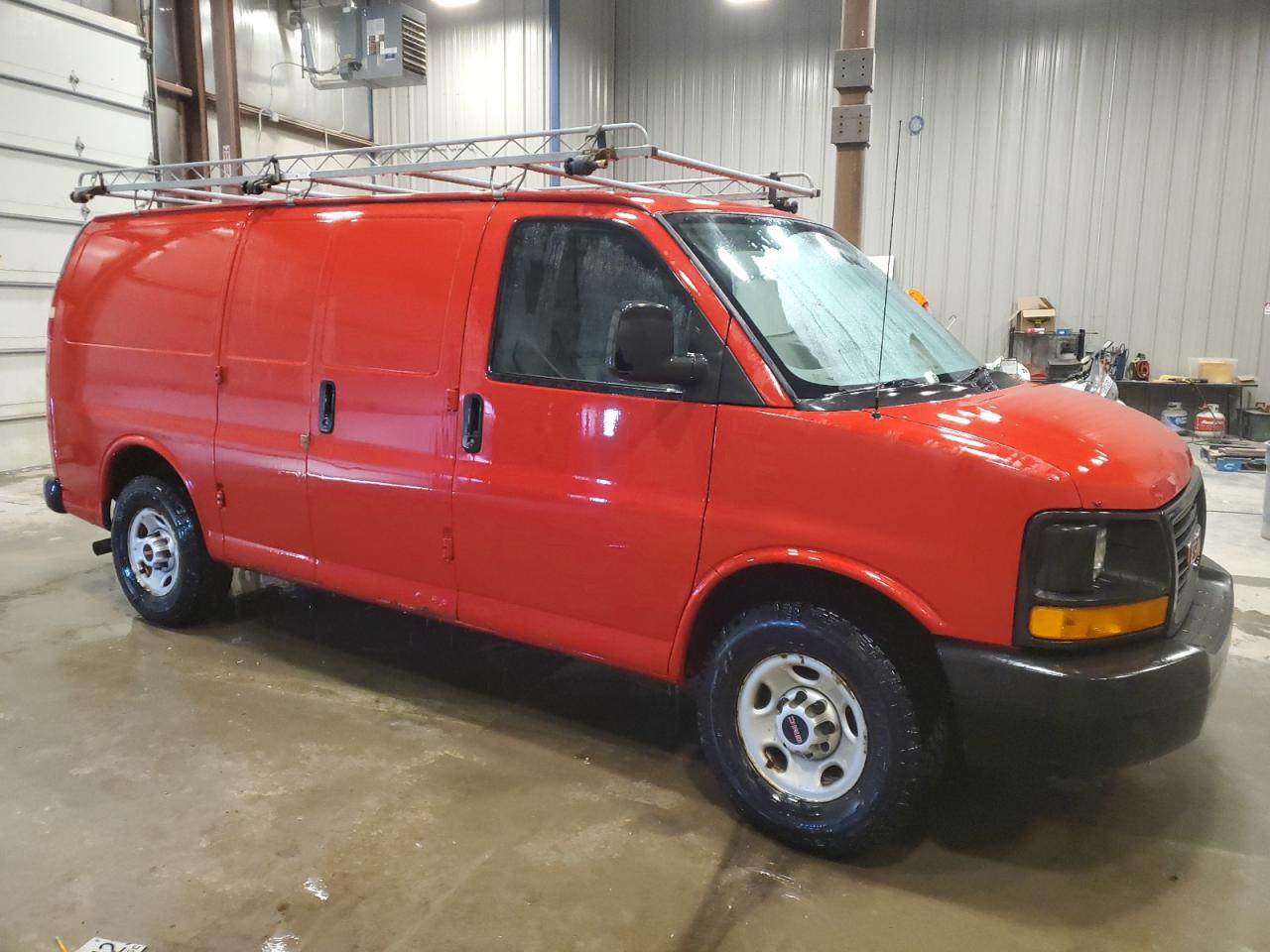 2014 GMC Savana VIN 1GTZ7TCG5E1179540 Copart auction photo, undercarriage damage thumbnail 4