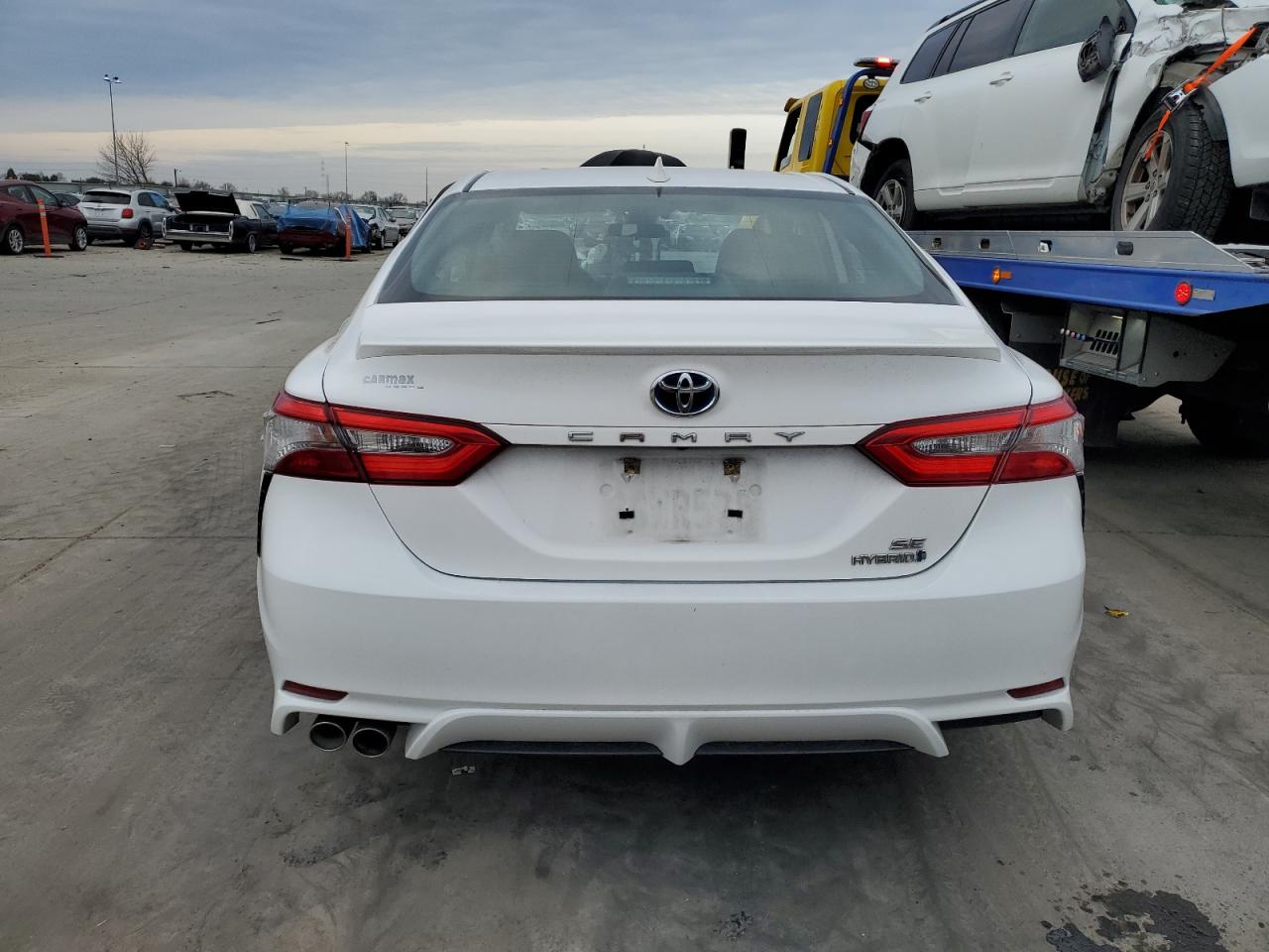 2019 Toyota Camry VIN 4T1B21HK3KU011418 Copart auction photo, side / front end damage thumbnail 6