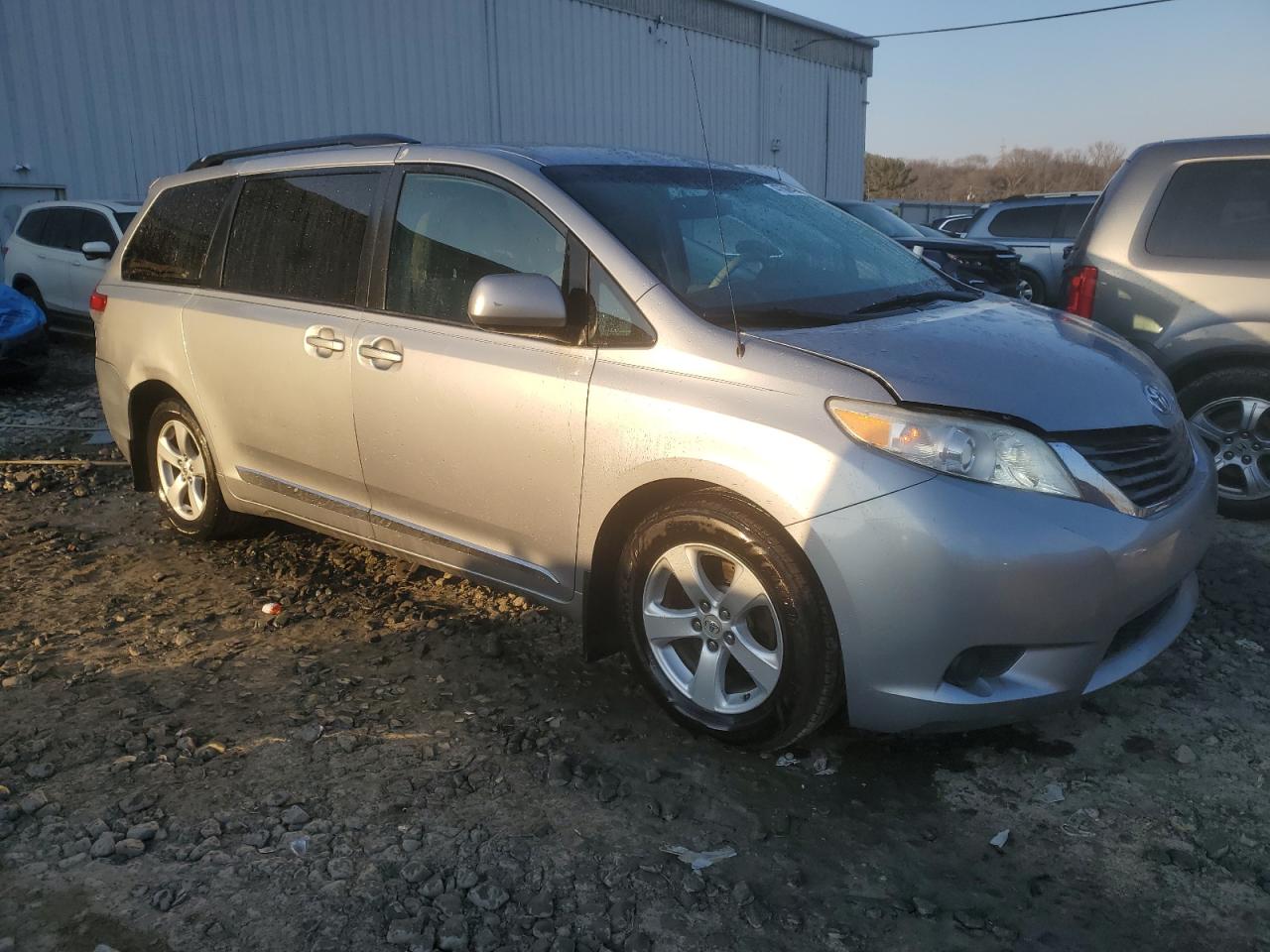 2012 Toyota Sienna VIN 5TDKK3DC6CS277584 Copart auction photo, rear end / side damage thumbnail 4