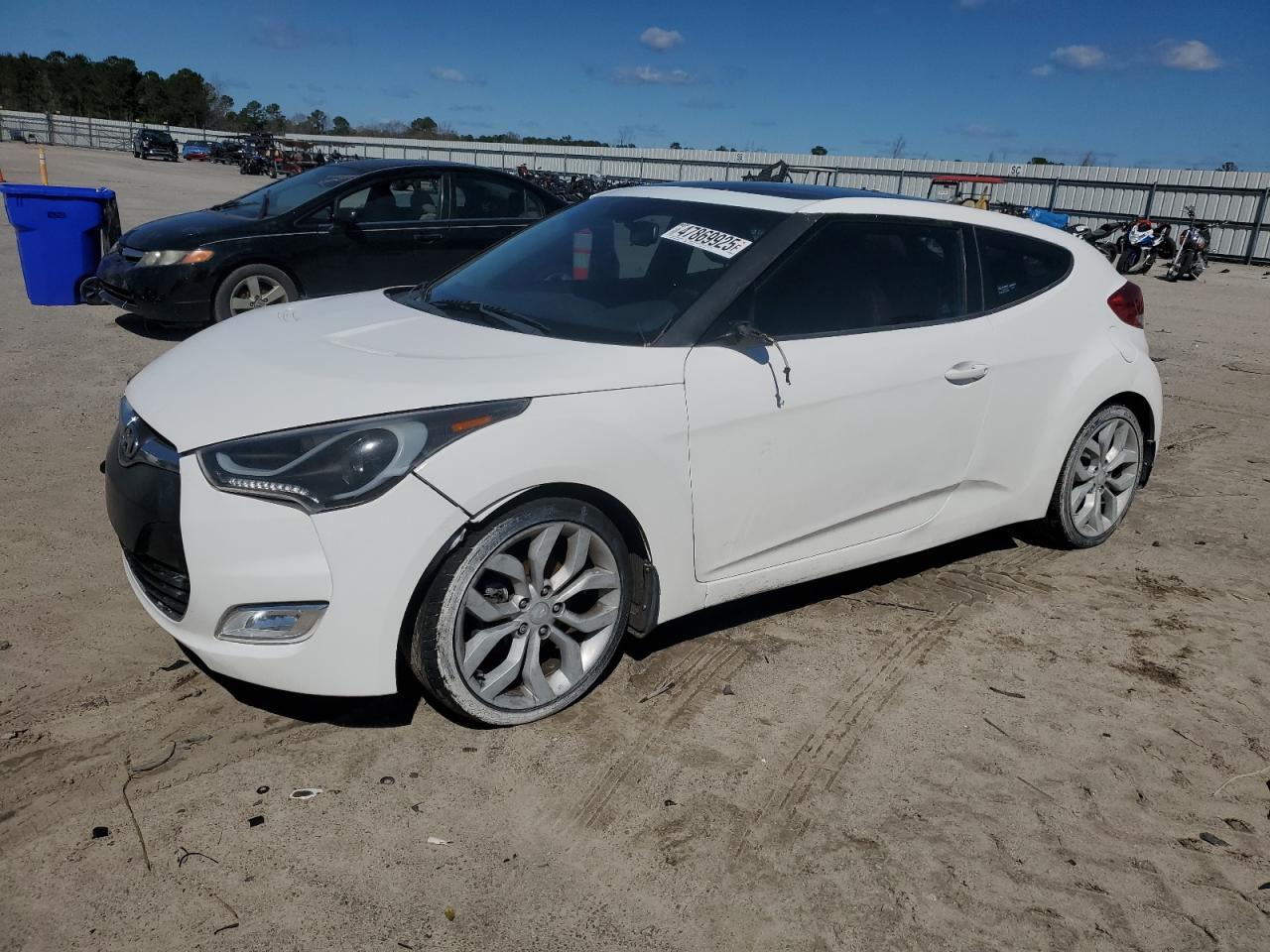 2013 Hyundai Veloster VIN KMHTC6AD9DU174572