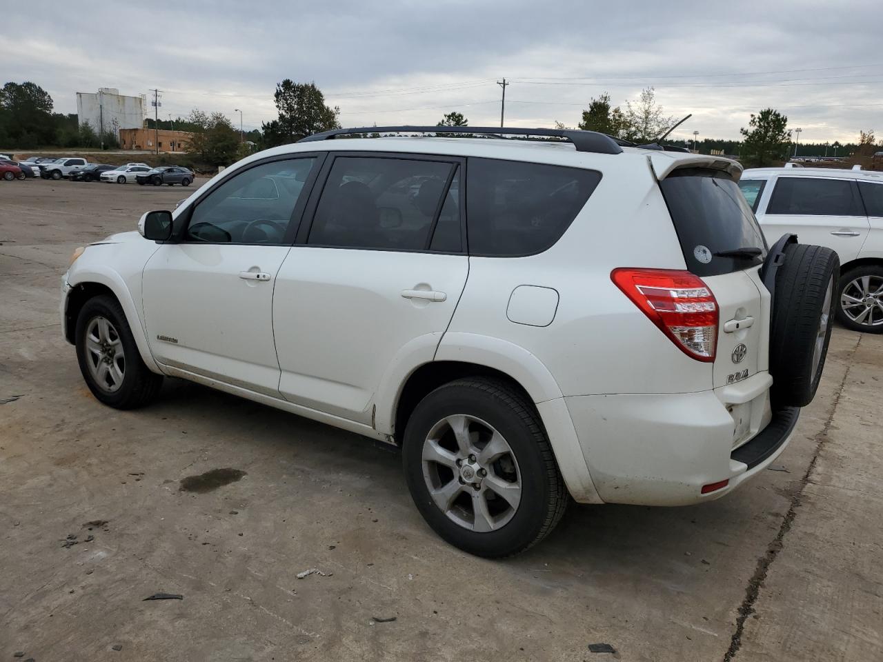 2011 Toyota RAV 4 VIN 2T3YF4DV7BW084251 Copart auction photo, front end damage thumbnail 2