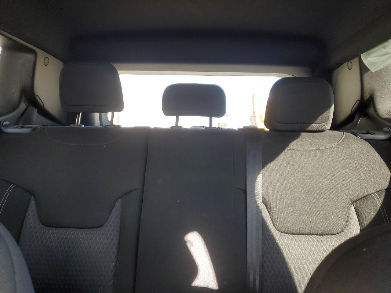 2021 Jeep Renegade VIN ZACNJCBB6MPM51448 Copart auction photo, front end / side damage thumbnail 10