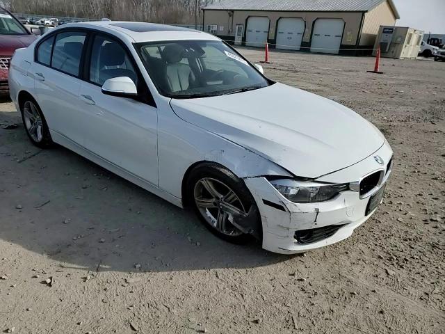 2013 BMW 3er VIN WBA3B3C55DF532487 Copart auction photo, front end / undercarriage damage thumbnail 11