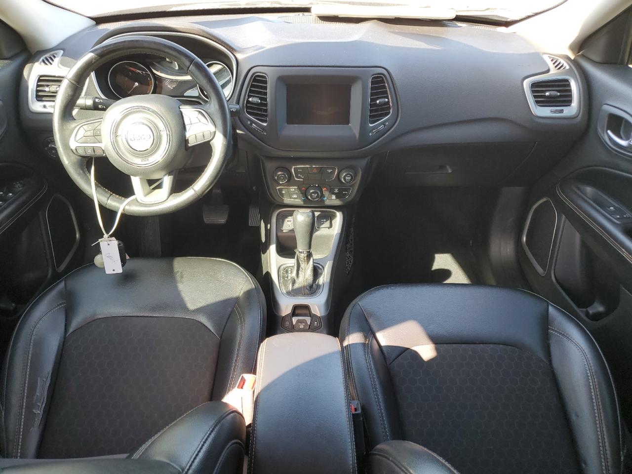 2018 Jeep Compass VIN 3C4NJCBB0JT425161 Copart auction photo, front end / rear end damage thumbnail 8