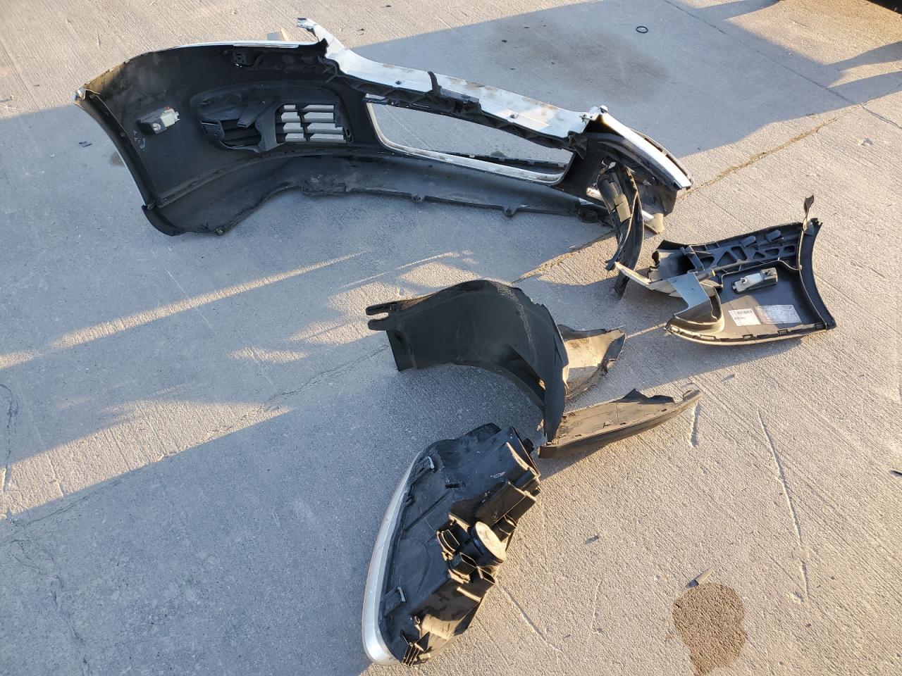 2010 Volkswagen Jetta VIN 3VWRZ7AJ8AM114062 Copart auction photo, front end damage thumbnail 12