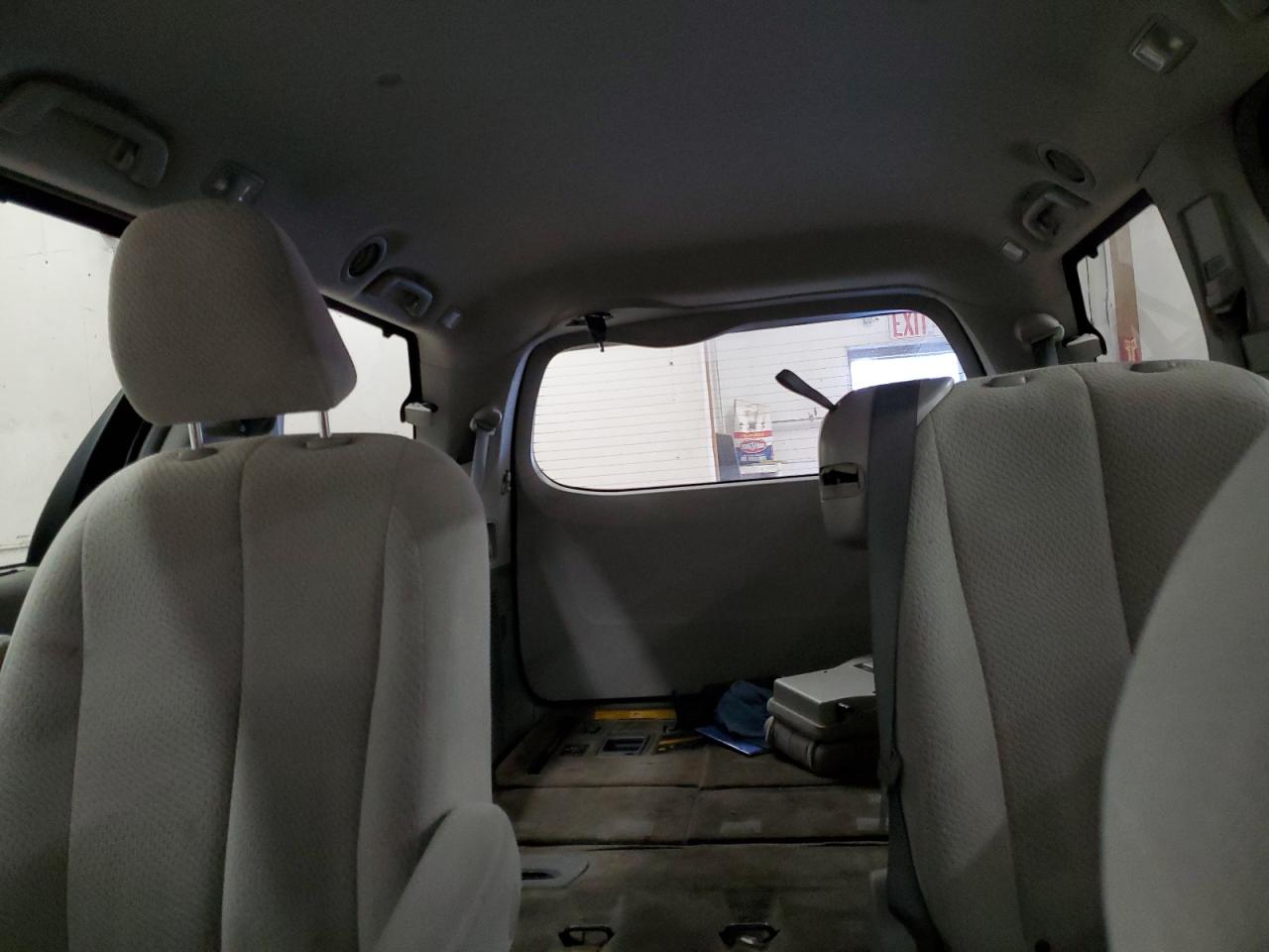 2013 Toyota Sienna VIN 5TDKK3DC2DS307116 Copart auction photo, front end damage thumbnail 10