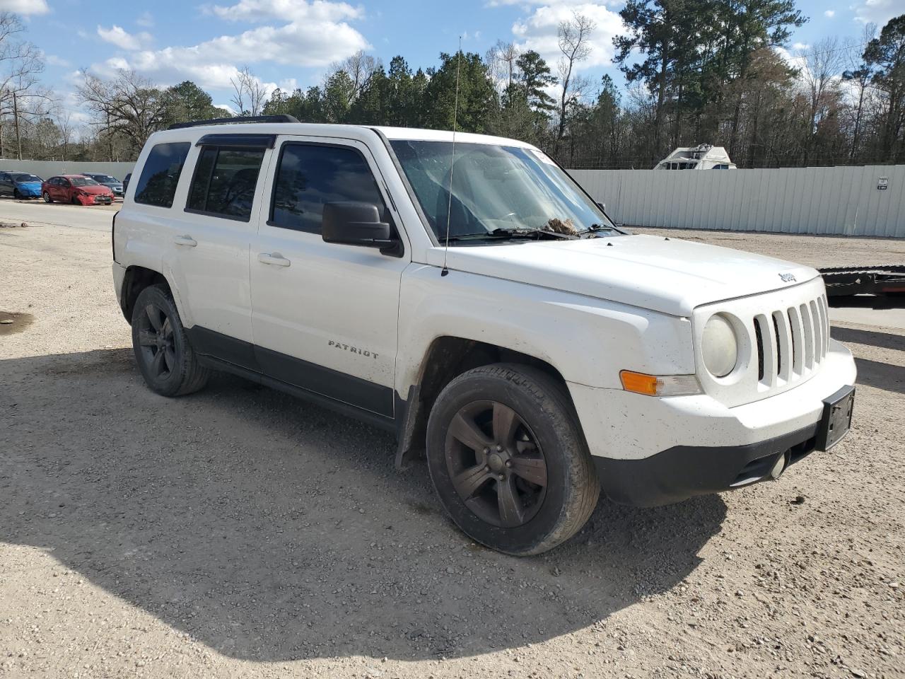 2014 Jeep Liberty (Patriot) VIN 1C4NJPFA8ED715541 Copart auction photo, rear end damage thumbnail 4