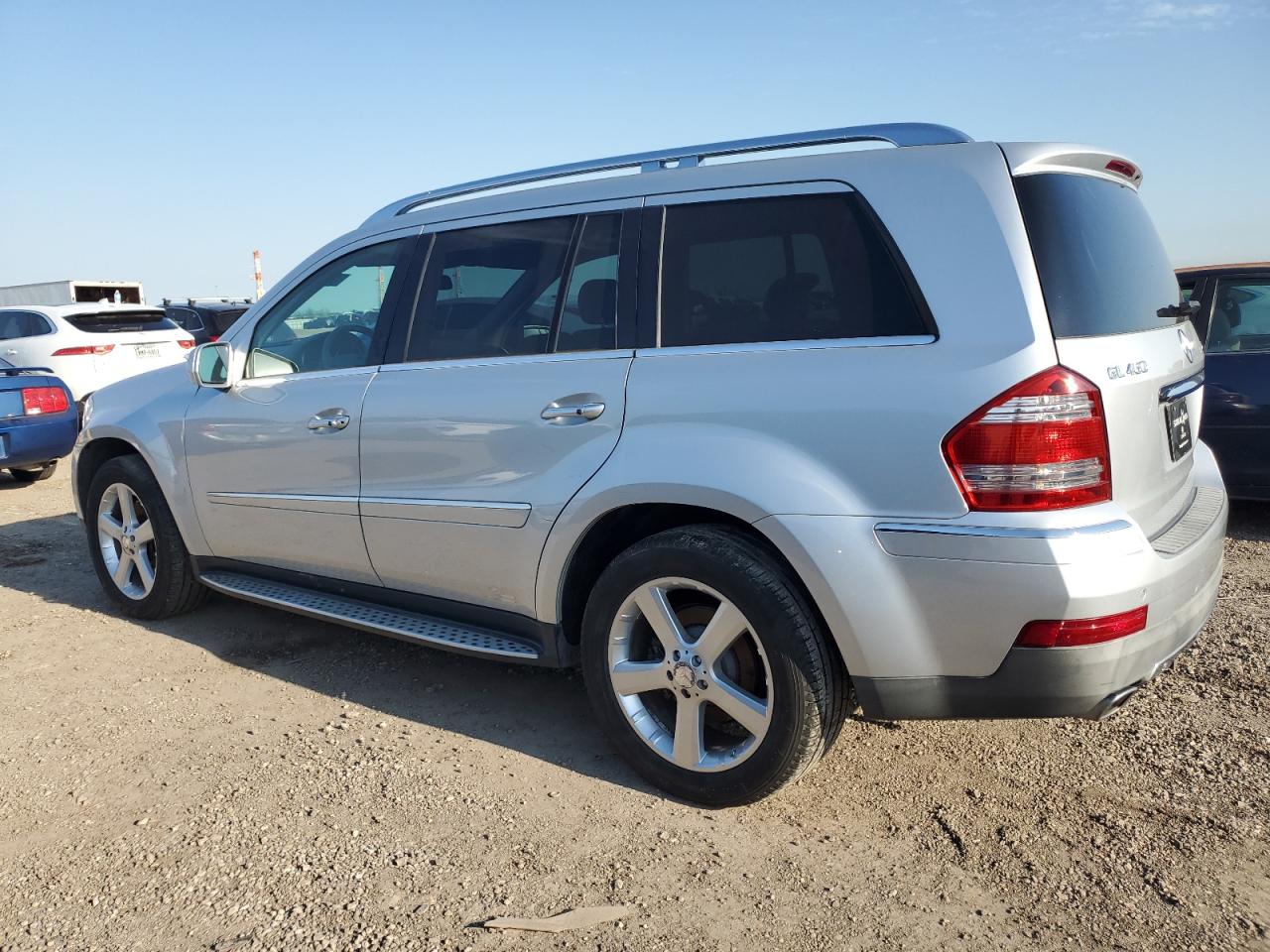 2009 Mercedes-Benz GL-klasse VIN 4JGBF71E89A527703 Copart auction photo, vandalism / minor dent/scratches damage thumbnail 2