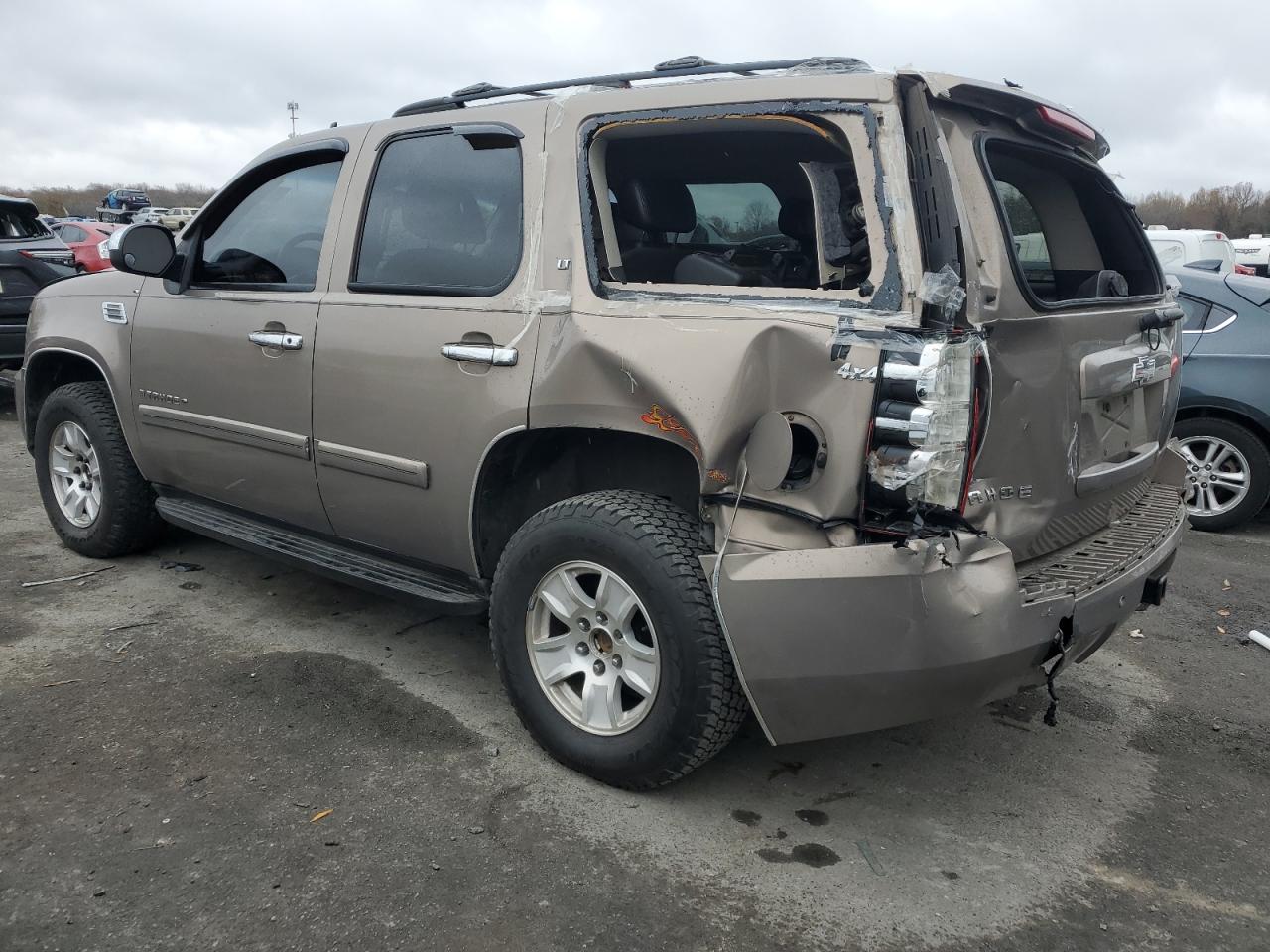 2007 Chevrolet Tahoe VIN 1GNFK13007R125258 Copart auction photo, rear end damage thumbnail 2