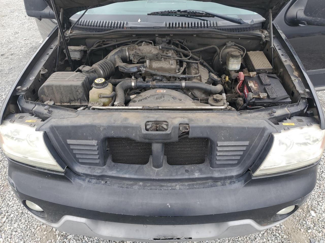 2004 Lincoln Aviator VIN 5LMEU68H44ZJ33703 Copart auction photo, rear end / front end damage thumbnail 14