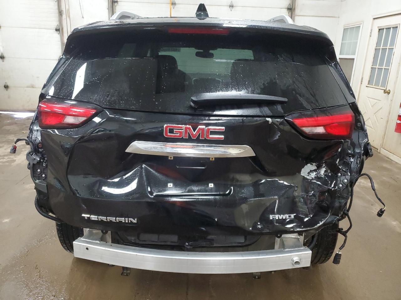 2019 GMC Terrain VIN 3GKALVEV4KL348374 Copart auction photo, rear end / side damage thumbnail 6