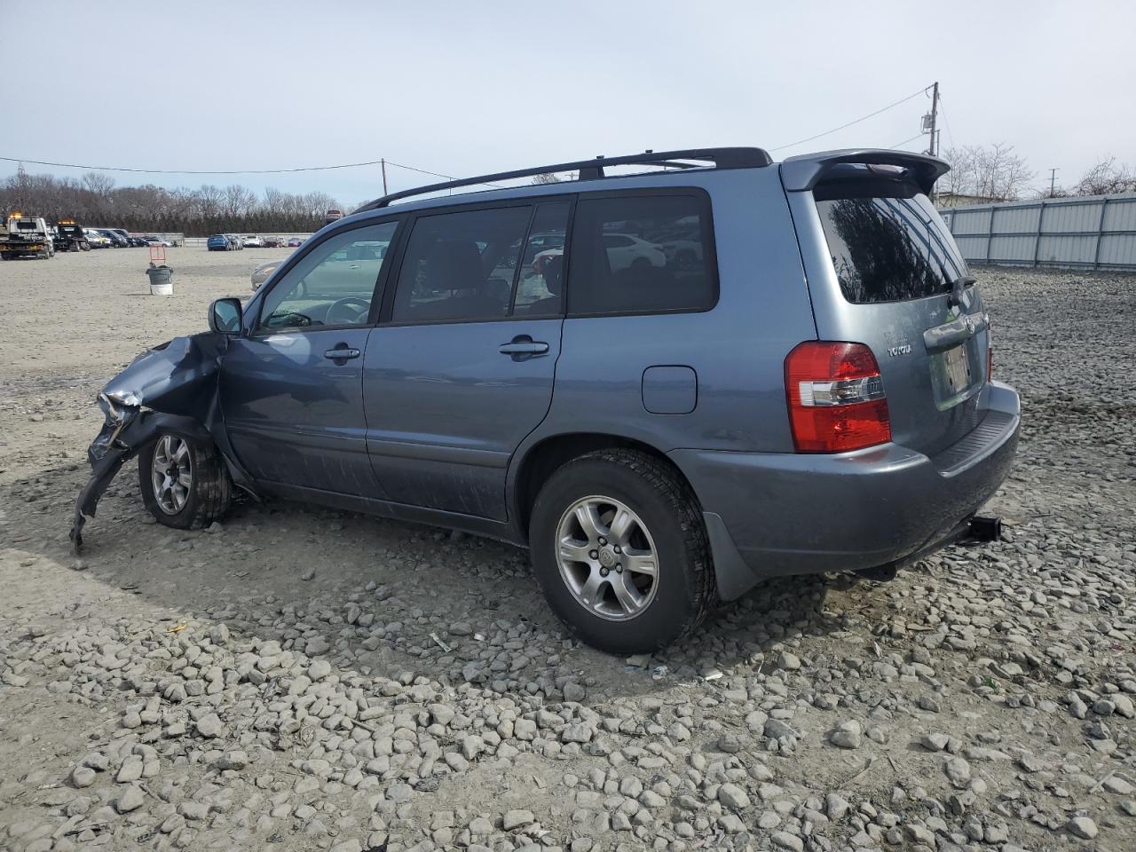 2004 Toyota Highlander VIN JTEGD21A640095901 Copart auction photo, front end damage thumbnail 2