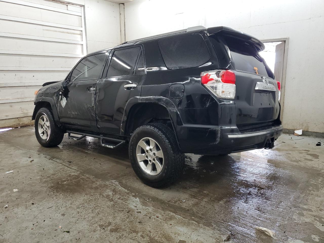 2012 Toyota 4Runner VIN JTEZU5JR4C5039358 Copart auction photo, rollover / undercarriage damage thumbnail 2