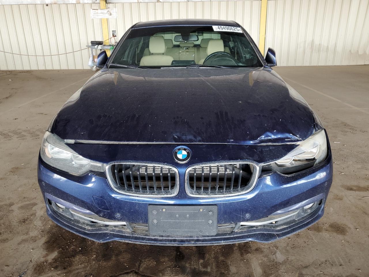 2017 BMW 3er VIN WBA8E1C51HK480158 Copart auction photo, front end damage thumbnail 5