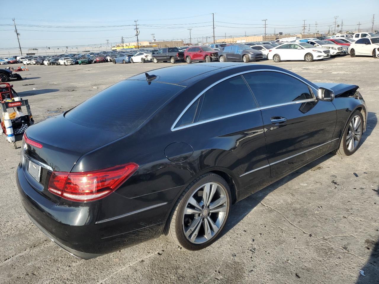2014 Mercedes-Benz E-klasse VIN WDDKJ5KB3EF223869 Copart auction photo, front end damage thumbnail 3