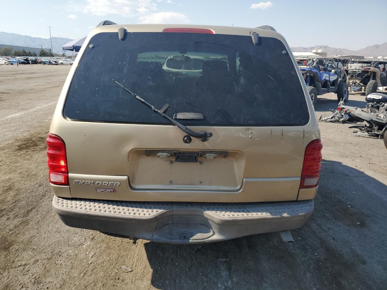 2001 Ford Explorer VIN 1FMYU70E71UA96419 Copart auction photo, rear end damage thumbnail 6