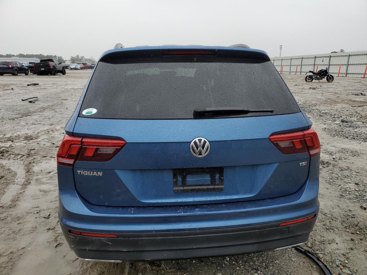 2018 Volkswagen Tiguan VIN 3VV1B7AX4JM098016 Copart auction photo, front end damage thumbnail 6