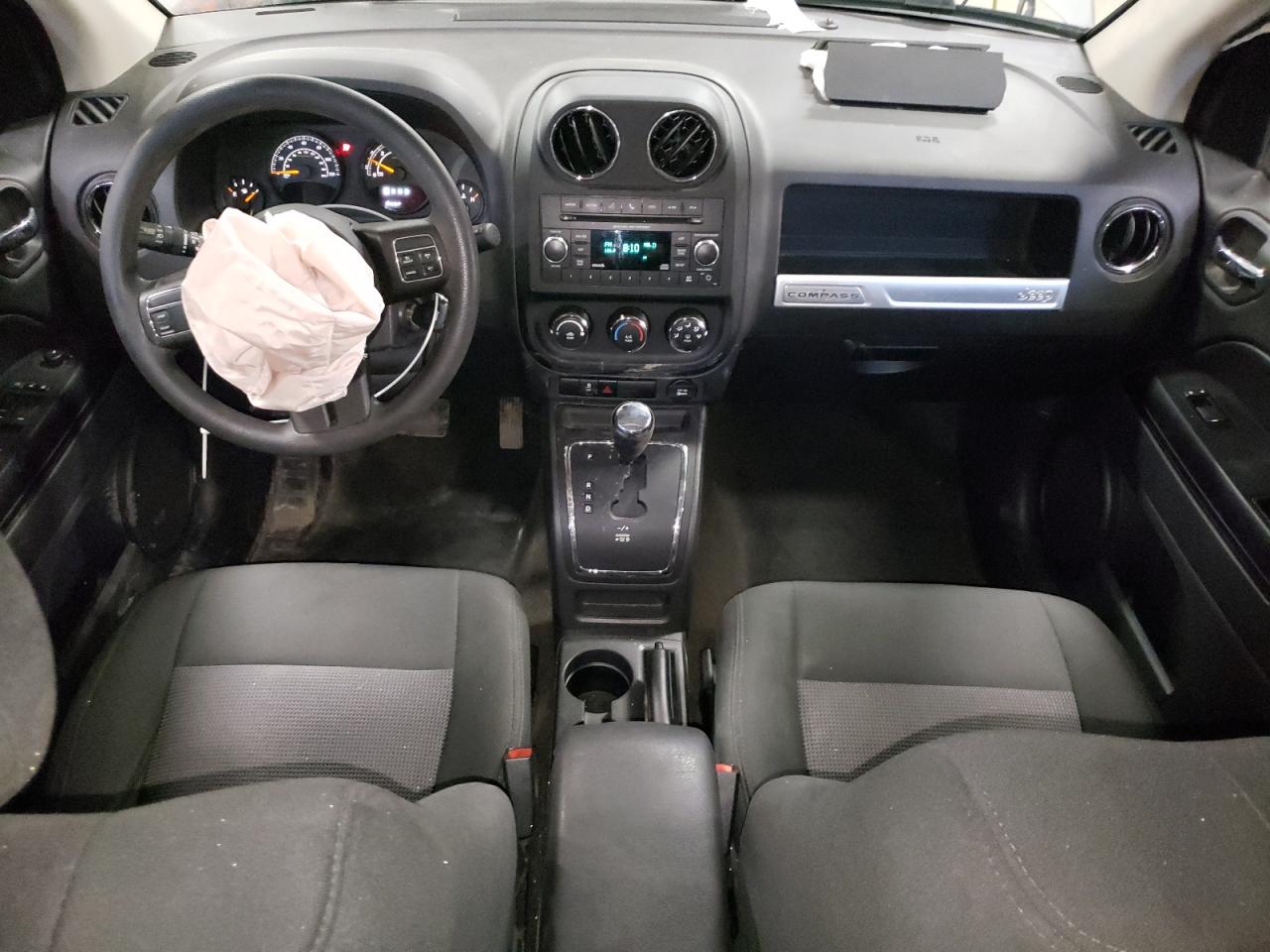 2016 Jeep Compass VIN 1C4NJDBB1GD635949 Copart auction photo, front end damage thumbnail 8