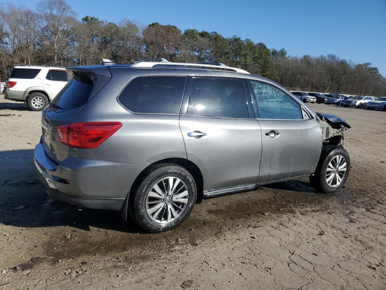 2020 Nissan Pathfinder VIN 5N1DR2AM9LC619053 Copart auction photo, front end / side damage thumbnail 3
