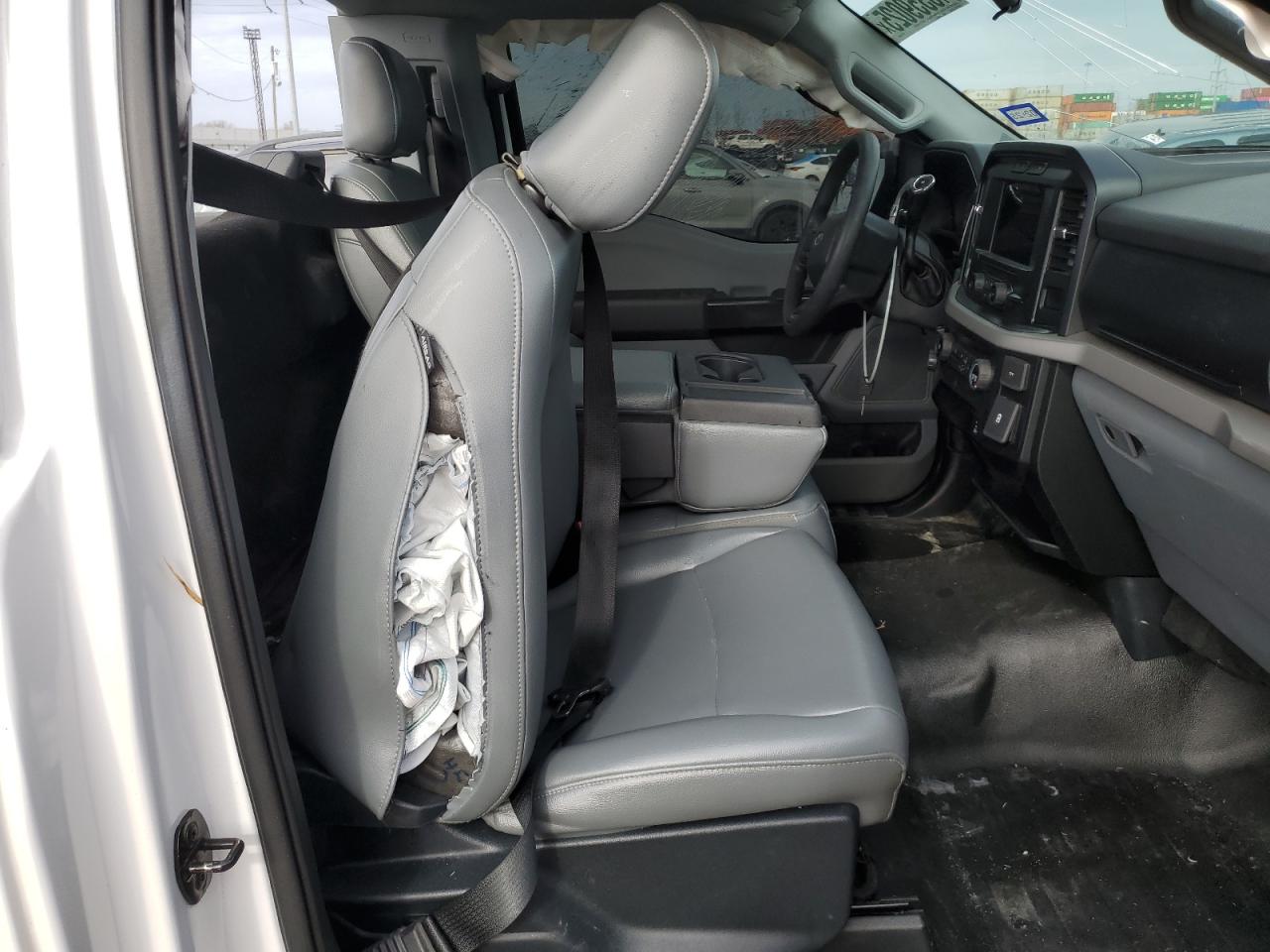 2021 Ford F-150 VIN 1FTMF1C55MKD03072 Copart auction photo, rollover damage thumbnail 10