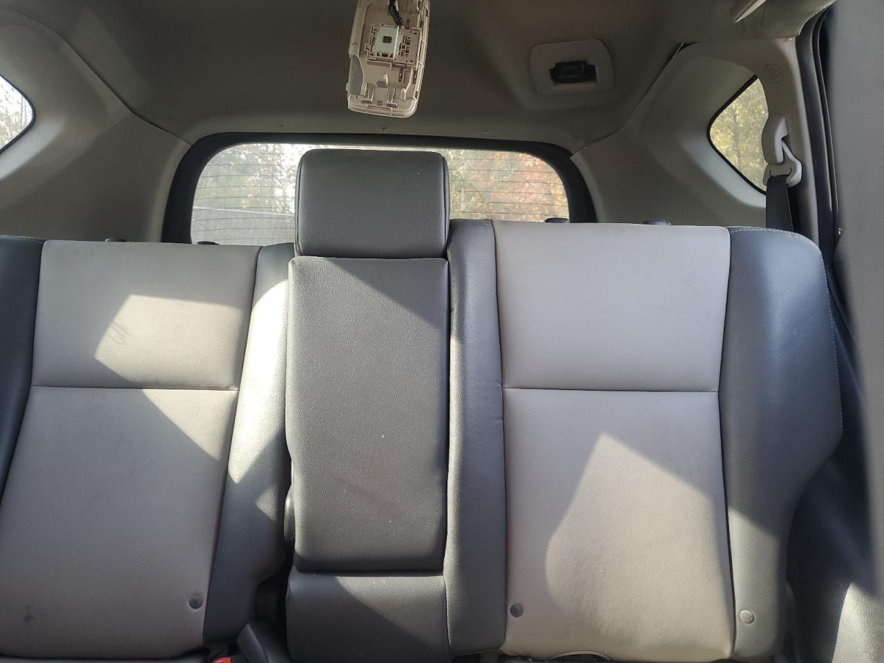 2013 Toyota RAV 4 VIN 2T3DFREV6DW112280 Copart auction photo, top/roof / front end damage thumbnail 10