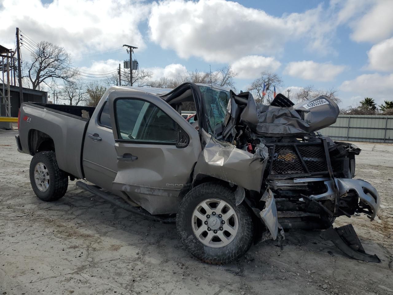 2012 Chevrolet Silverado VIN 1GC1KXCG1CF223293 Copart auction photo, all over damage thumbnail 4