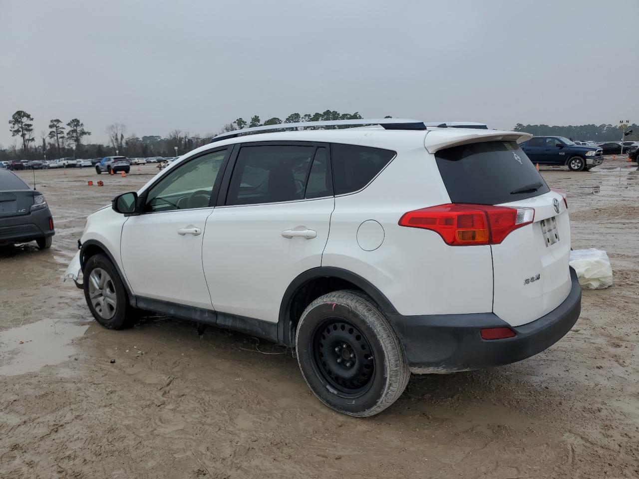 2015 Toyota RAV 4 VIN JTMZFREVXFD070105 Copart auction photo, front end damage thumbnail 2