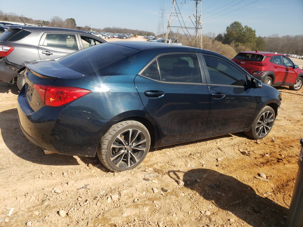 2019 Toyota Corolla VIN 5YFBURHE0KP888002 Copart auction photo, front end damage thumbnail 3
