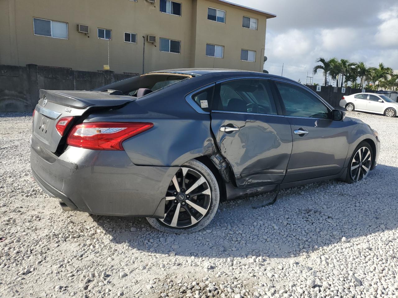 2016 Nissan Altima VIN 1N4AL3AP6GC118884 Copart auction photo, undercarriage / side damage thumbnail 3