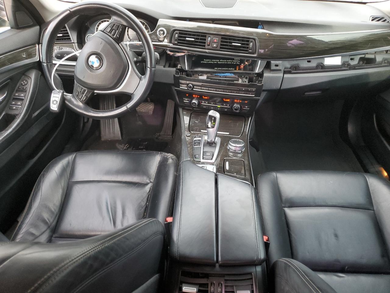 2015 BMW 5er VIN WBA5A5C54FD524029 Copart auction photo, vandalism damage thumbnail 8
