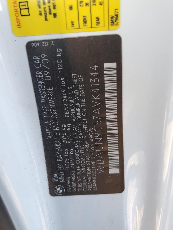 2010 BMW 1er VIN WBAUN9C57AVK41344 Copart auction photo, rear end damage thumbnail 14