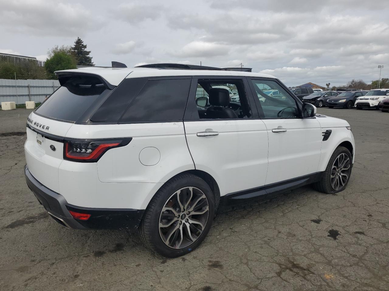 2022 Land Rover Range Rover VIN SALWR2SU0NA203900 Copart auction photo, vandalism damage thumbnail 3