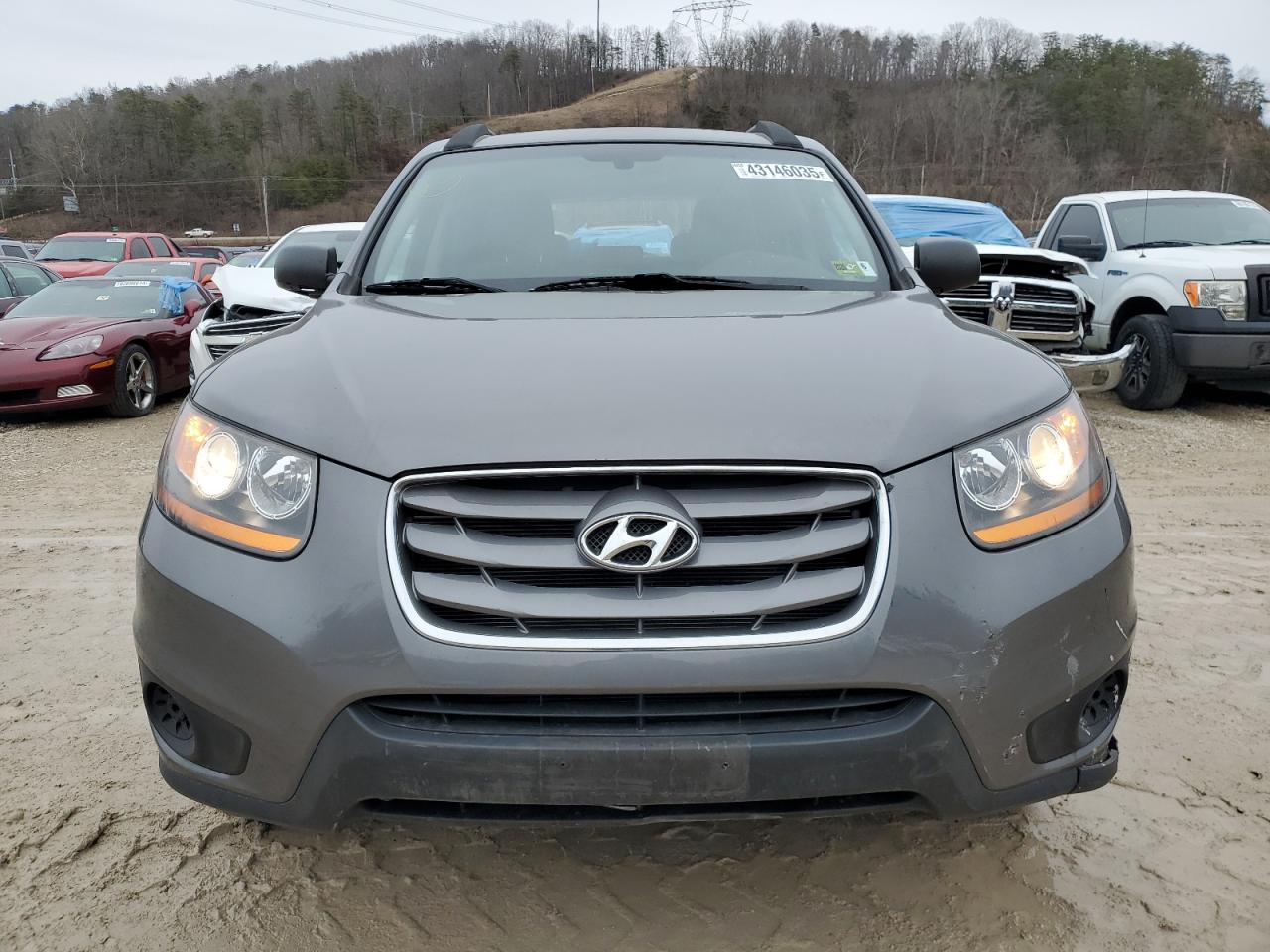 2010 Hyundai Santa Fe VIN 5NMSGDAB2AH376745 Copart auction photo, front end / rear end damage thumbnail 5
