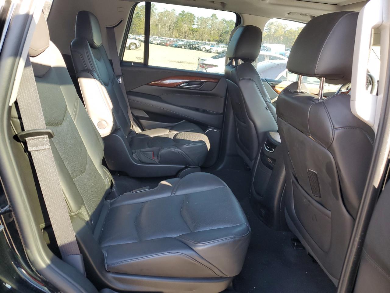 2015 Cadillac Escalade VIN 1GYS4MKJ8FR664586 Copart auction photo, front end / side damage thumbnail 11