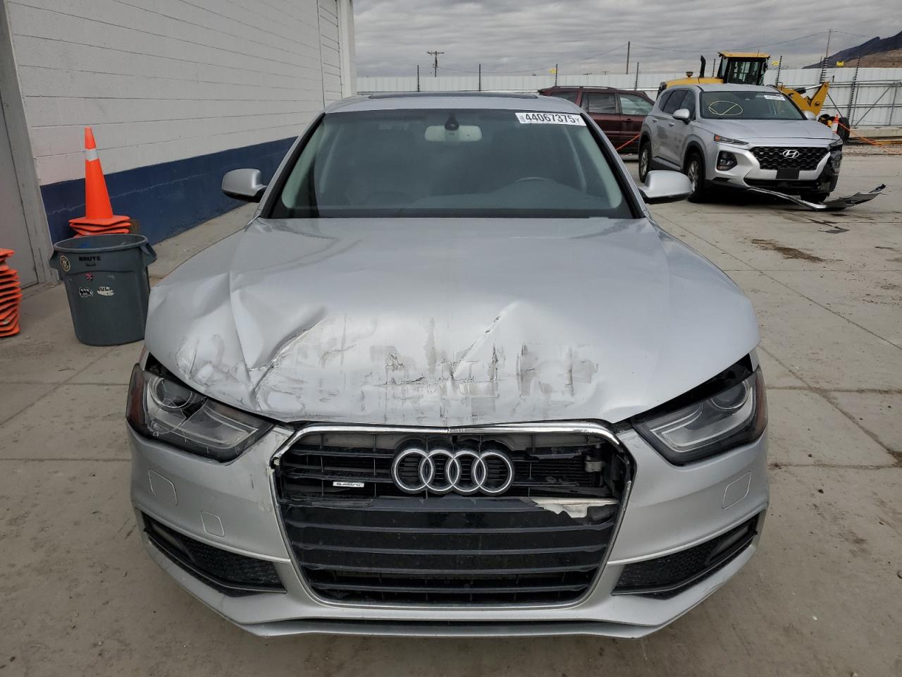 2014 Audi A4 VIN WAUFFAFL2EA113561 Copart auction photo, front end damage thumbnail 5